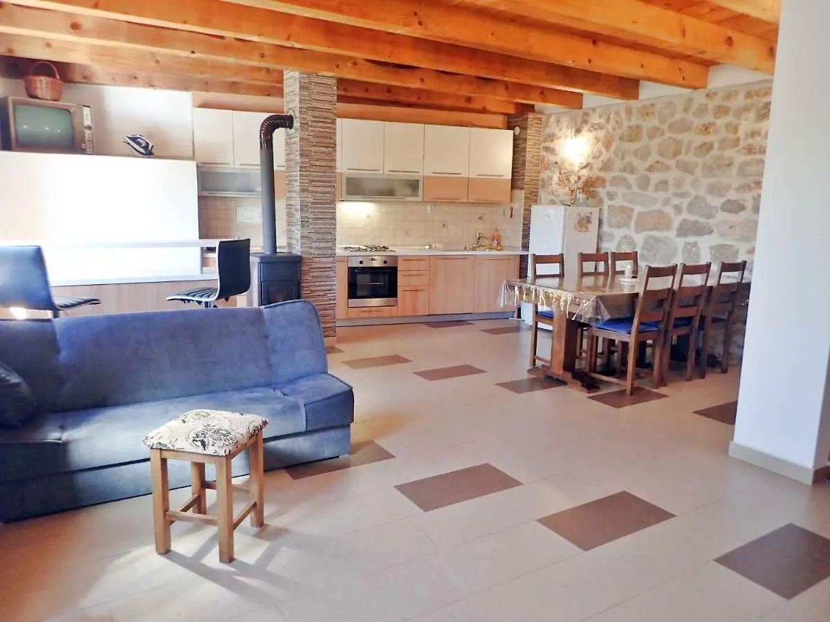 Holiday Home In Starigrad-Paklenica 34262 Chorvatsko